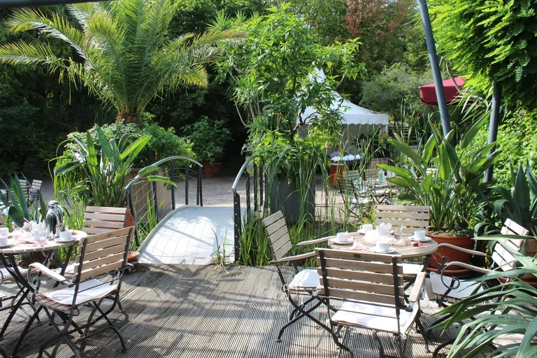 Stimmungsvoll feiern auf der Terrasse von Haus Kranich